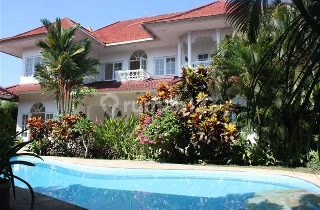 Hot List of Villas for Sale Sekar Sari Kesiman Kertalangu East Denpasar Location