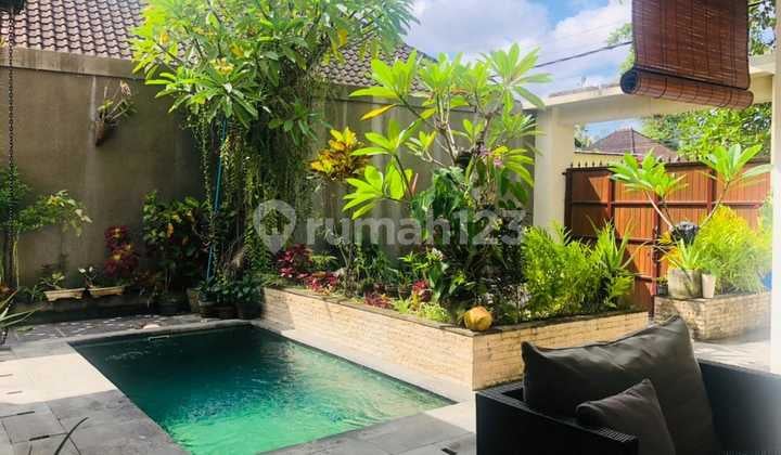 Hot List of Villas for Sale in Kesambi Kerobokan, North Kuta