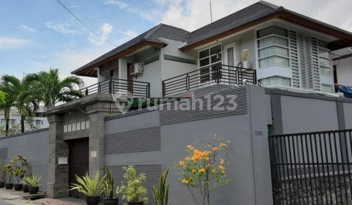 Hot List of Villas for Sale, Dewi Sri Seminyak, Kuta, Badung, Bali
