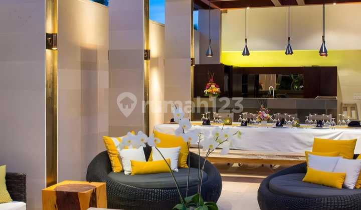 Hot List of Luxury Villas for Sale Oberoi Seminyak Kuta Badung Location 300m from the Beach
