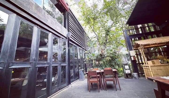 TOP URGENT DI JUAL HOTEL LOKASI DEWI SRI LEGIAN KUTA BADUNG