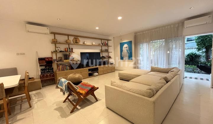 1-Story Move-In Ready House in Senopati Area, Jl. Tulodong Bawah