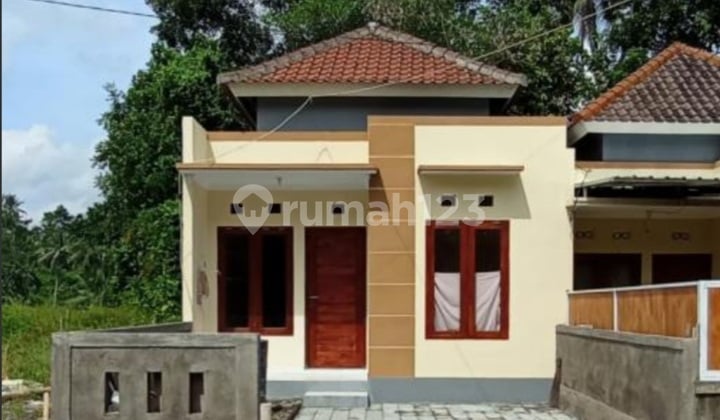 Rumah One Gate di Tabanan Harga Menarik