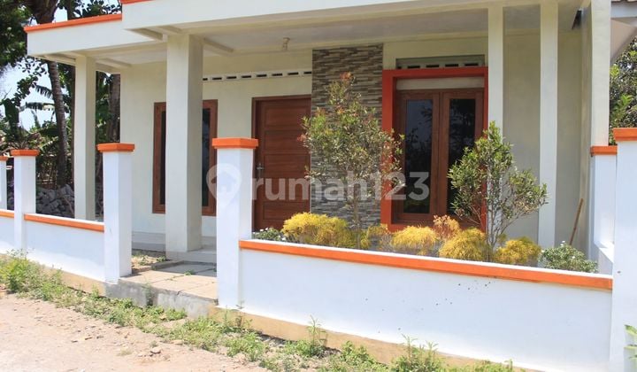 RUMAH BESAR Lahan Luas di Jl. Imogiri Barat Km 10.5 Polsek Jetis