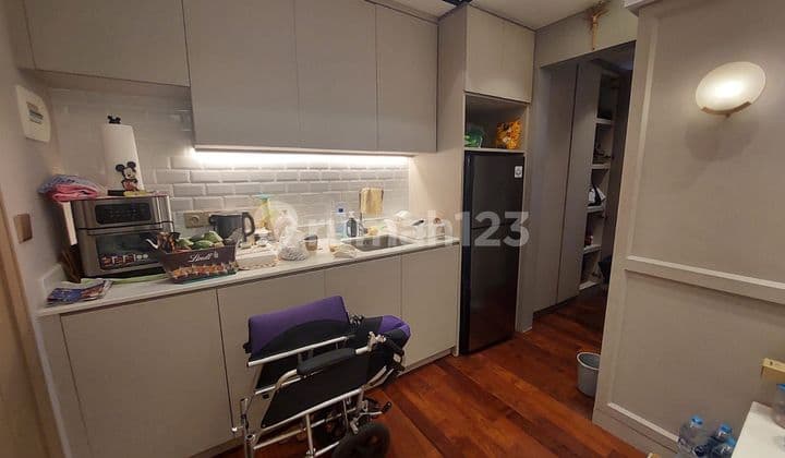 Apartment goldcoast 1bedroom 34m full furnish mewah