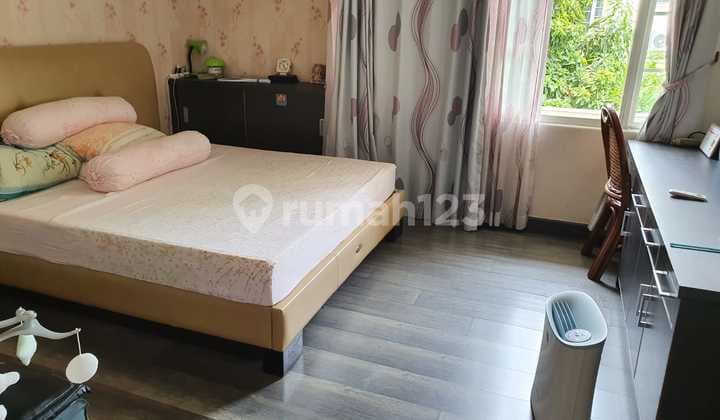 Jual Rumah Pik Johar Hijau 10x18 5kamar Tidur Semi Furnish