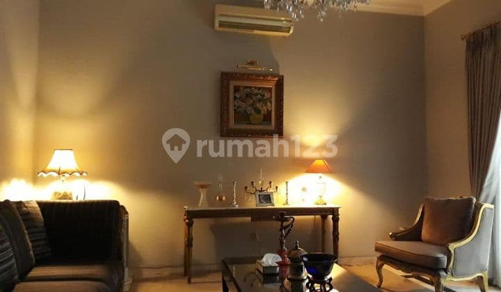 For sale Menteng House Furnished Luxurious Renovated