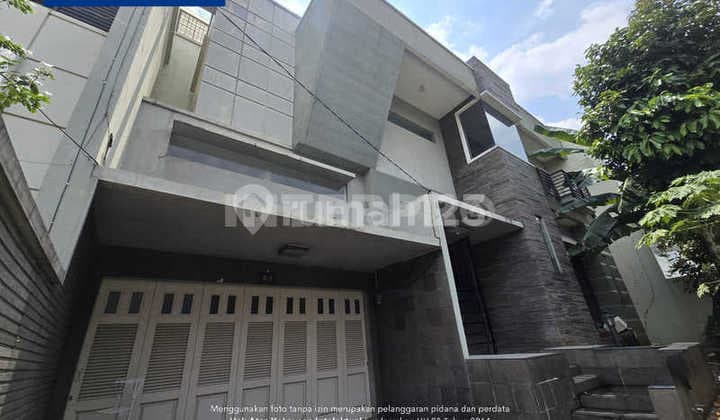 Rumah Siap Huni 2 Lantai Green Ville Hadap Selatan – LT 320m2