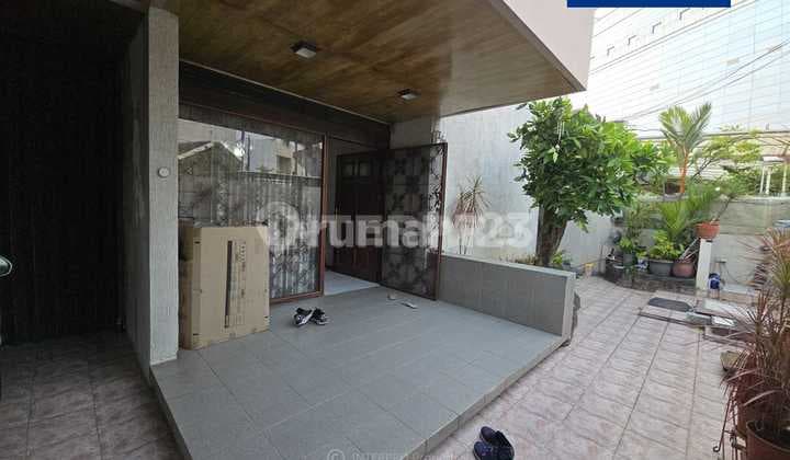 Rumah Dijual Sunrise Garden Kedoya Lokasi Strategis Lt 220M2