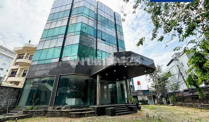 Commercial Space for Sale in Mampang Near Sudirman - Land Area 752M2