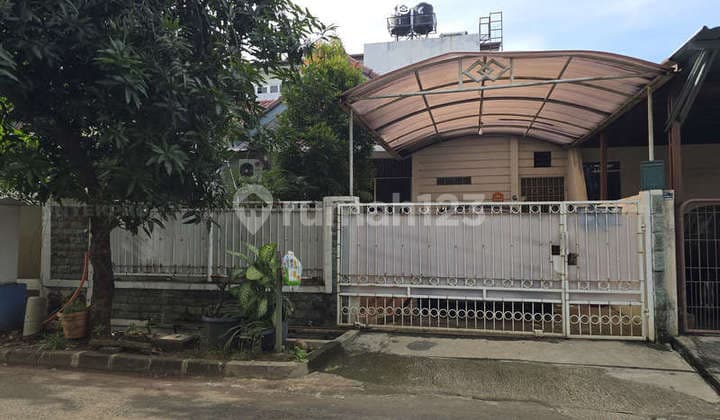 Rumah 1,5 Lantai Dijual Taman Permata Buana Hadap Utara - 144M2