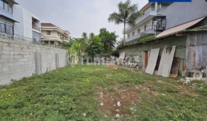 Tanah Dijual Jalan Taman Ratu Raya Jalan Ramai Lt 816m2