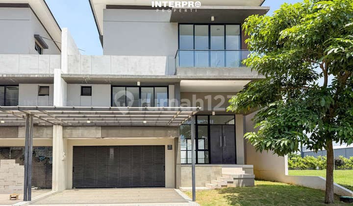 Rumah 2 Lantai Dijual Pik 2 Cluster Simprug Boulevard - 450M2