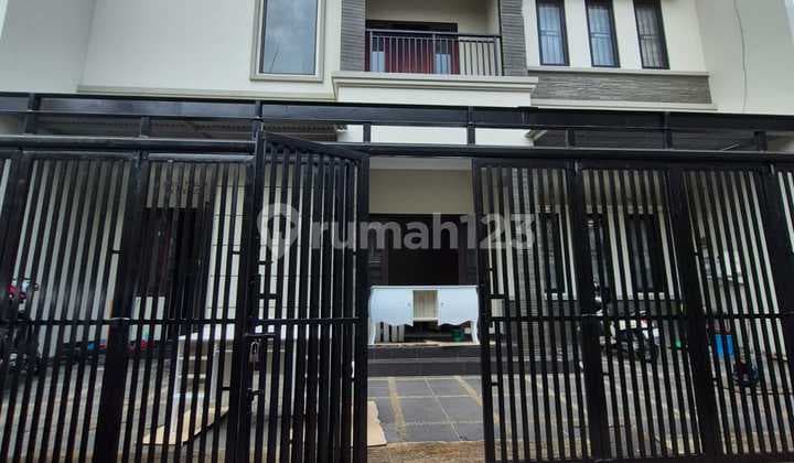 rumah sunter luas 168m hadap timur tipe minimalis bangunan rapi