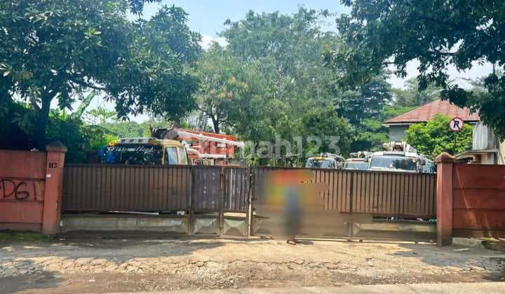 Land + Building Area 1006M Bekasi Area Negotiable Price