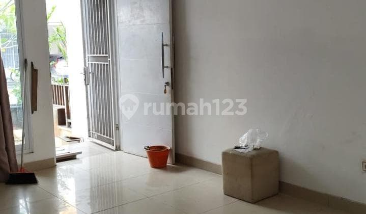 Disewa Rumah Green Lake City