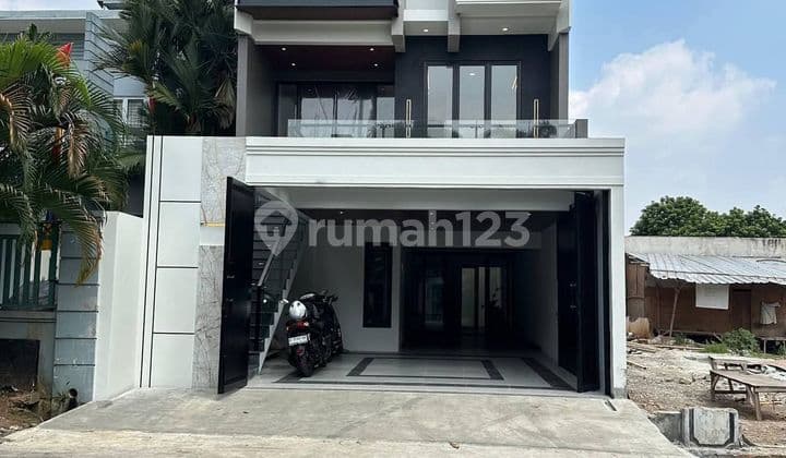 Dijual Rumah Baru 3 Lantai Siap Huni di : Jagakarsa Kota Jakarta Selatan
