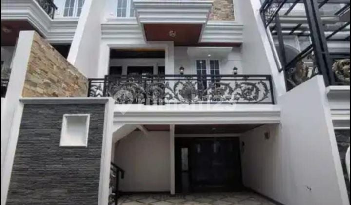 Rumah Baru Mewah Ada Kolam Renang Di Cluster Kebagusan Jakarta Selatan