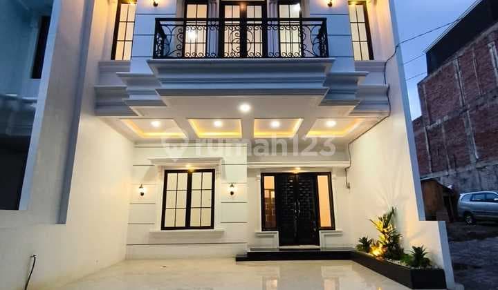 Dijual Rumah Baru American Classic Di Dalam Cluster Di Pinggir Jalan Utama Kahfi Jagakarsa Jakarta Selatan