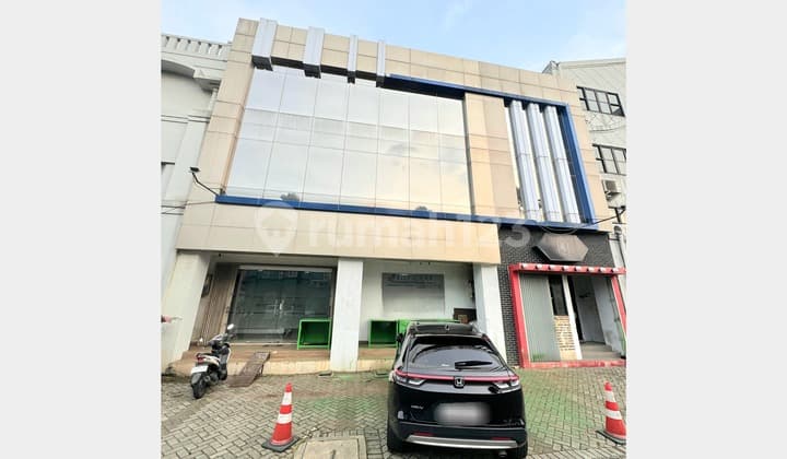 Ruko gandeng (3 lantai, 3 ruko) Bukit Serpong Mas