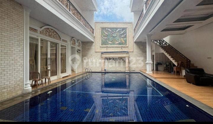 Rumah Megah Di Duren Sawit
