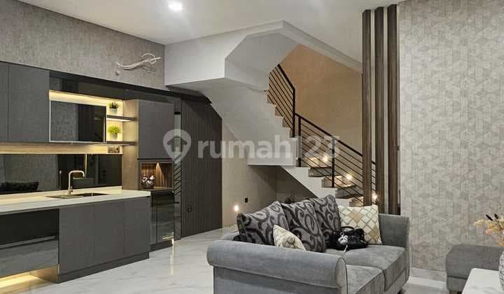 Rumah Di Kelapa Gading 2 lantai Semifurnish