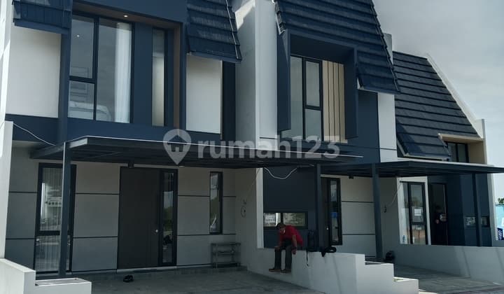 Rumah 2 Lantai Menganti Gresik dengan Konsep Claster