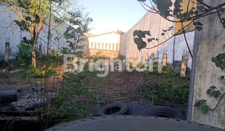 Tanah Raya Margomulyo Surabaya , Jalan Kembar