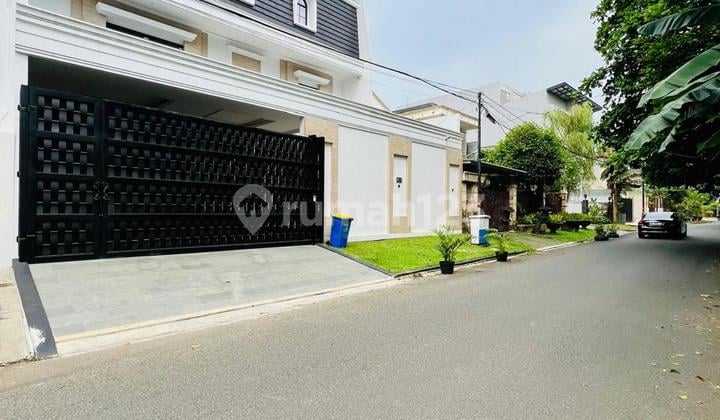 Rumah Baru Mewah Semi Furnished Private Pool And Lift
