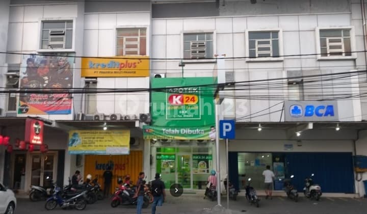 Ruko Gresik Murah Kota Baru Gkb 3 Lantai Lokasi Strategis Sebelah Bca Kebomas