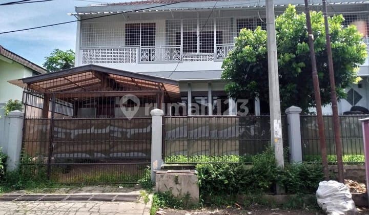 Well-maintained house for boarding, Tubagus Ismail, rarely available, small area.
