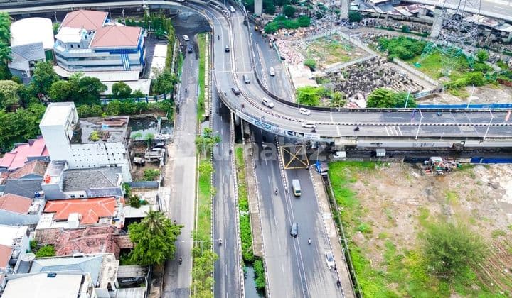 Commercial Ready-to-Build Land and Nice Location Building