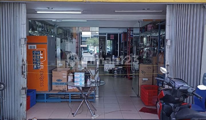 Ruko 3 Lantai Siap Pakai Di Pinggir Jalan Mangga Dua