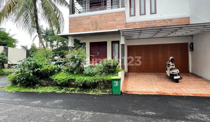 Disewakan Rumah Furnished di Townhouse Pejaten Jakarta Selatan