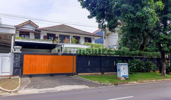 Dijual rumah Lux di Pondok Indah Jakarta Selatan
