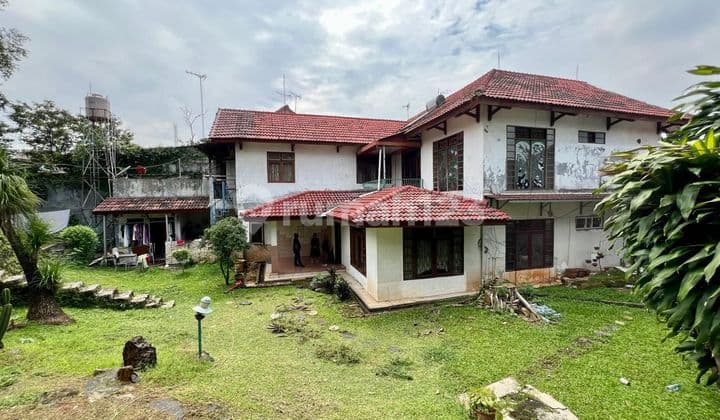 Dijual murah rumah lama cocok untuk perumahan di Pondok Gede