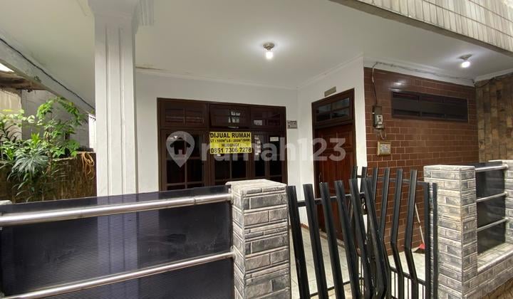 Dijual Cepat Rumah Di.pejaten Timur