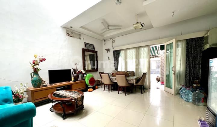 Dijual Cepat Rumah Berikut Kos2an 14 Pintu Dikemang Selatan