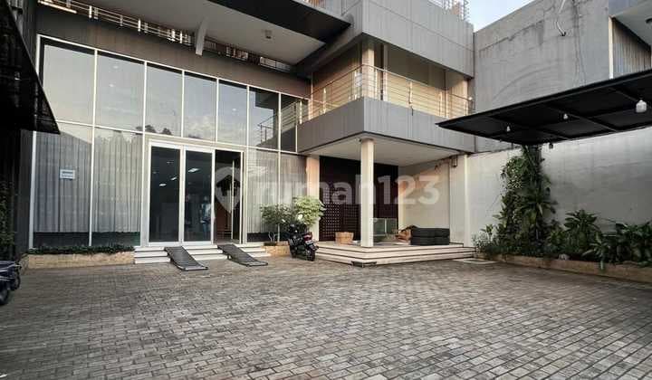 Office Building for Rent in Kemang, South Jakarta