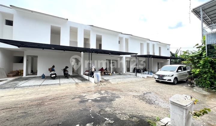 Dijual Cepat Rumah Baru Dalam Town House Di Jagakarsa