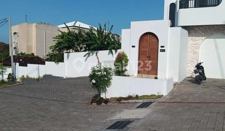 Dijual Villa Modern Dengan Ocean View Di Nusa Dua