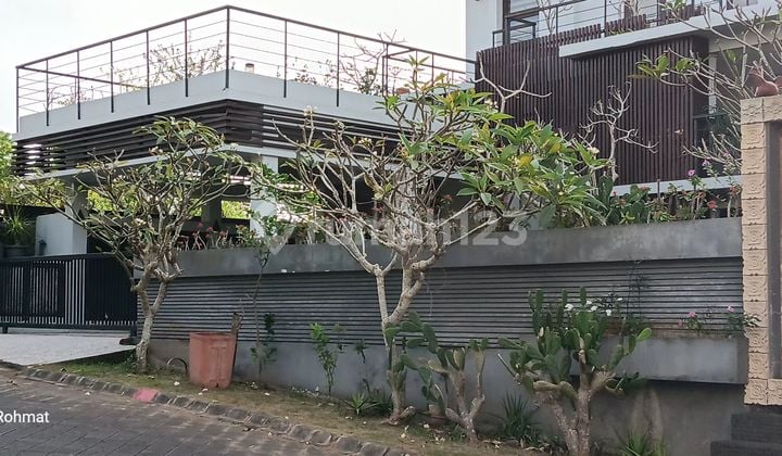 Dijual Villa Yang Terletak Di Sahadewa 2, Griya Alam Pecatu Pecatu Indah Resort, Bali