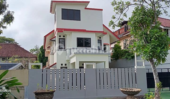 Dijual Rumah Dengan View Laut Lokasi Di Griya Alam Pecatu, Sahadewa 1, Pecatu Indah Resort Rumah