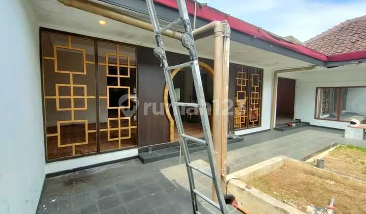 Disewakan Ruang Usaha Ex Resto Siap Pakai Strategis di Paskal