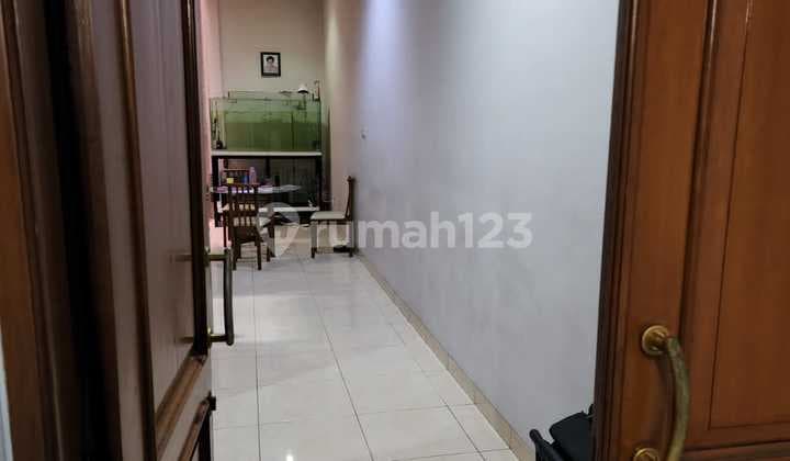 For Sale Ruang Usaha di Jalan Cibadak Strategis