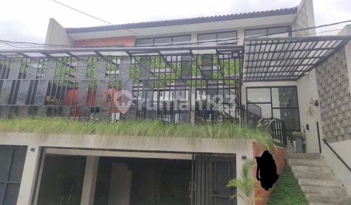 Hook Accommodation Has Been Operating in Setrasari Prime Location