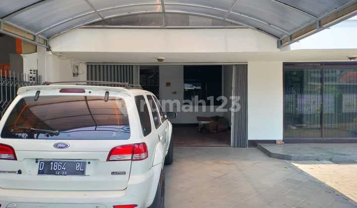 Dijual rumah Cantik siap Pakai di Turangga di Dekat Hotel Horizon