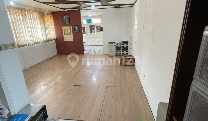 Dijual Ruko Siap Pakai 4 Lantai Tengah Kota Sayap Otista Ciateul