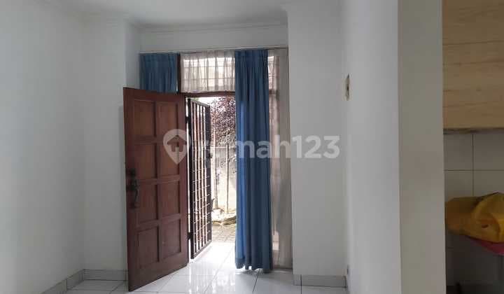 Dijual Rumah Nyaman Terawat Siap Huni di Taman Sakura Indah