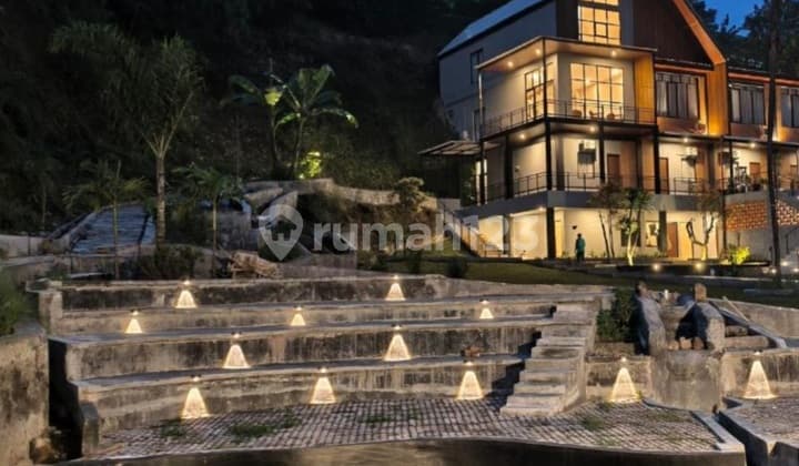 Di Jual Villa Resort di Sersan Bajuri Bandung Barat